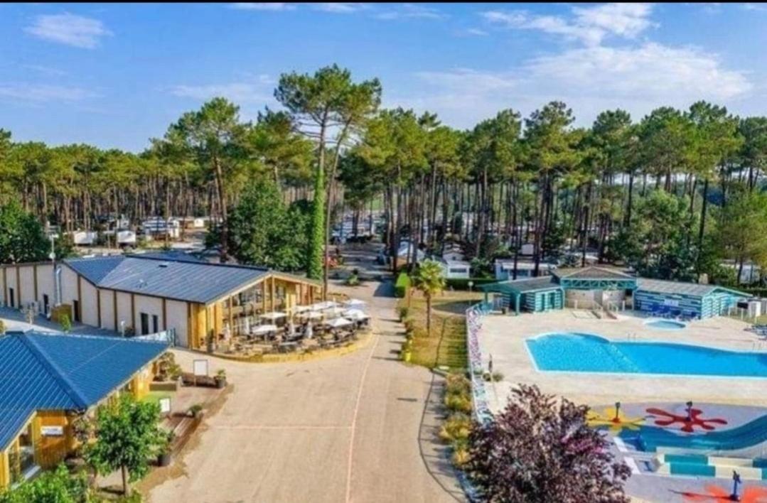 Camping Des Dunes De Contis Mobilhome 3Ch, Saint-Julien-en-Born Buitenkant foto